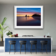 Load image into Gallery viewer, GLASSHOUSE