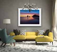 Load image into Gallery viewer, GLASSHOUSE