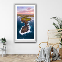 Load image into Gallery viewer, KIAMA